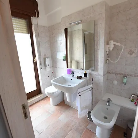 Central Holiday Homes Apartmán Matera