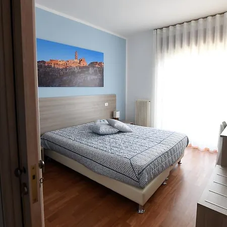 Central Holiday Homes * Matera